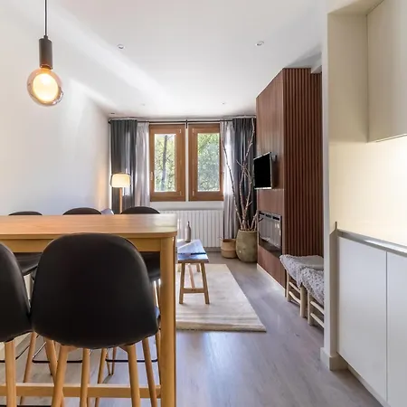 Apartament Stone House Near Cerler Resort, Cleaning Included Benasque