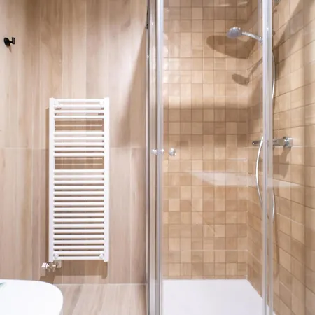 Belvilla By Oyo In Benasque, Cleaning Included 公寓 *